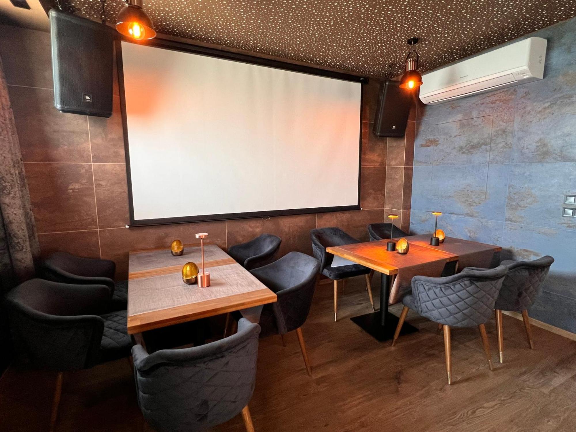 Pino - Villa, Casa, Cucina Е Terrazza อัลเบนา ภายนอก รูปภาพ