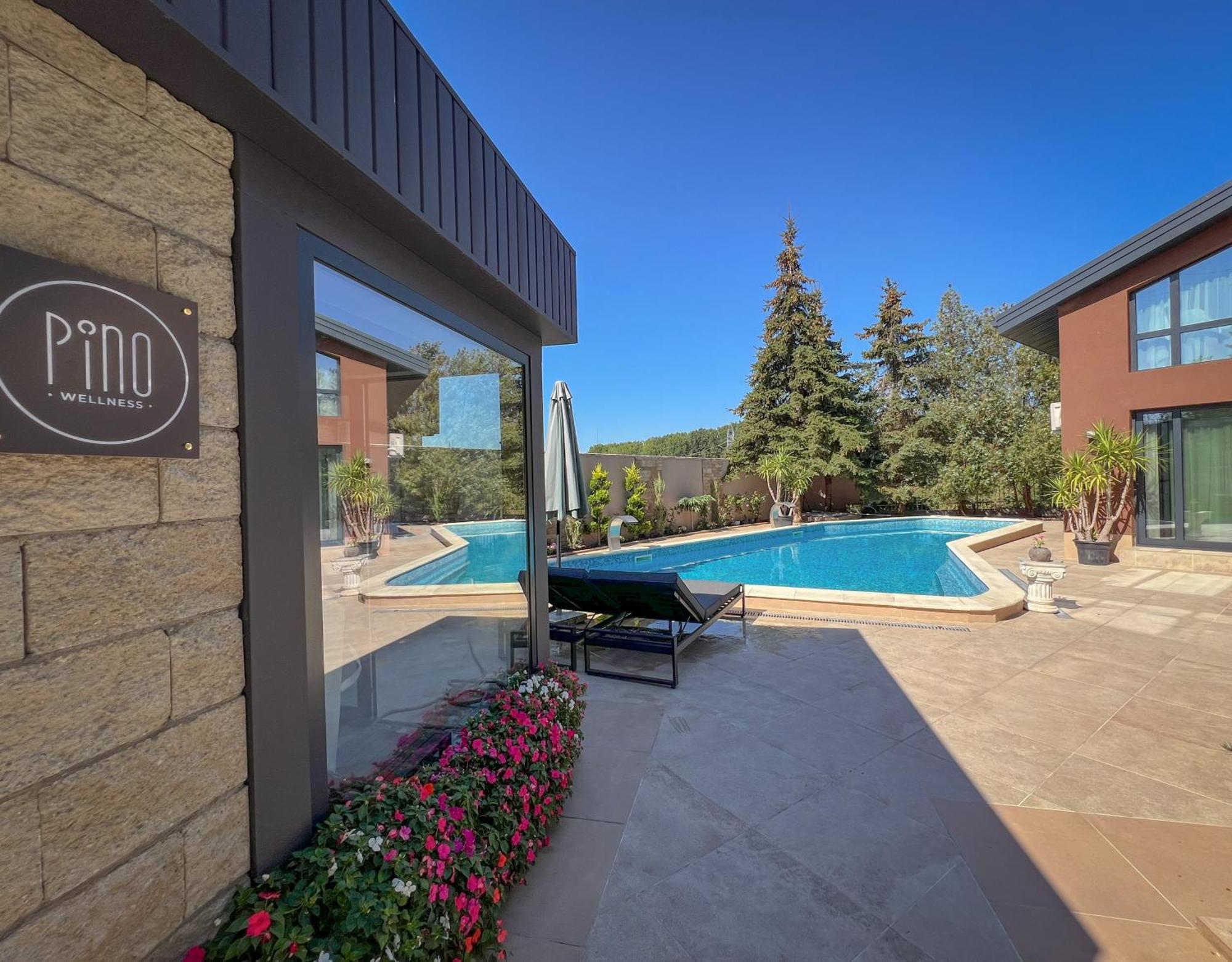 Pino - Villa, Casa, Cucina Е Terrazza อัลเบนา ภายนอก รูปภาพ