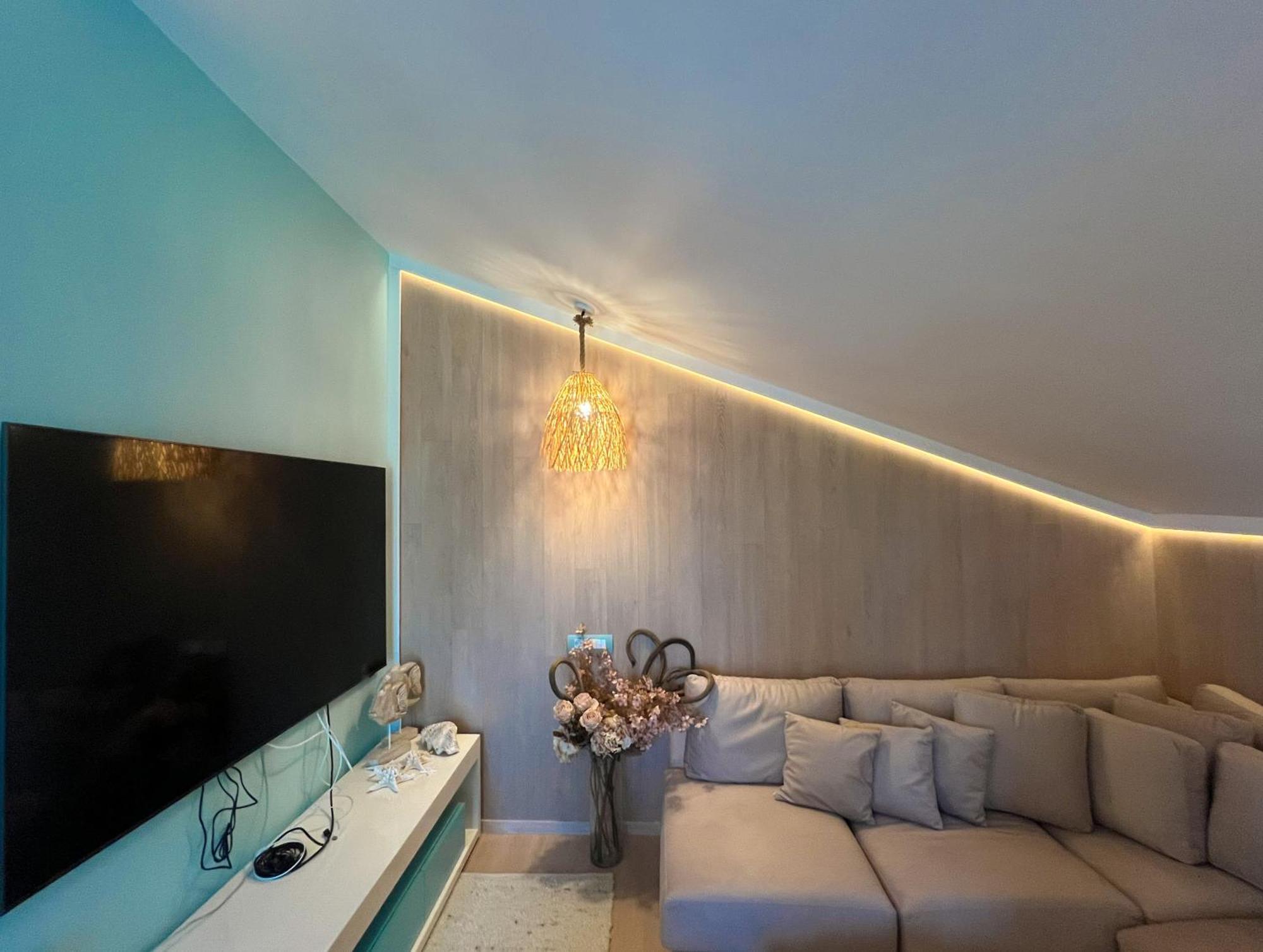 Pino - Villa, Casa, Cucina Е Terrazza อัลเบนา ภายนอก รูปภาพ